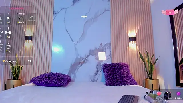 Snapshot of valentina_lux chatting on January 15, 7:26 am valentina lux online show from January 15, 7:26 am