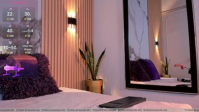 Snapshot of valentina_lux chatting on February 7, 3:12 am valentina lux online show from February 7, 3:12 am