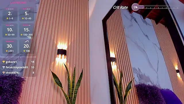 Snapshot of valentina_lux chatting on February 13, 6:20 am valentina lux online show from February 13, 6:20 am