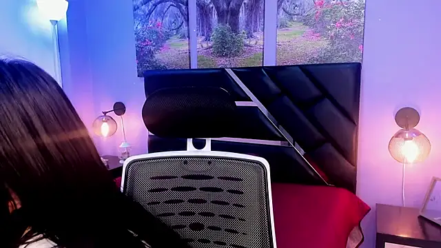 KimberlyVillaLobos online show from February 19, 11:38 am