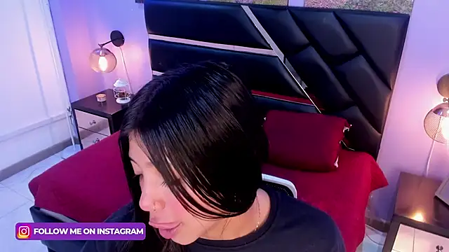 KimberlyVillaLobos online show from March 1, 2:44 pm