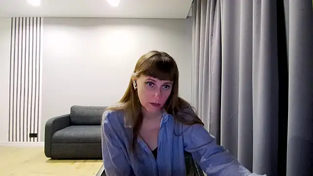 Daniella Lorente online show from February 23, 4:28 am