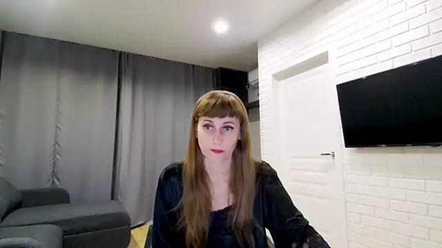 Daniella Lorente online show from October 28, 11:18 pm