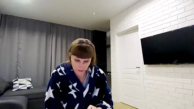 Daniella Lorente online show from February 3, 10:04 pm