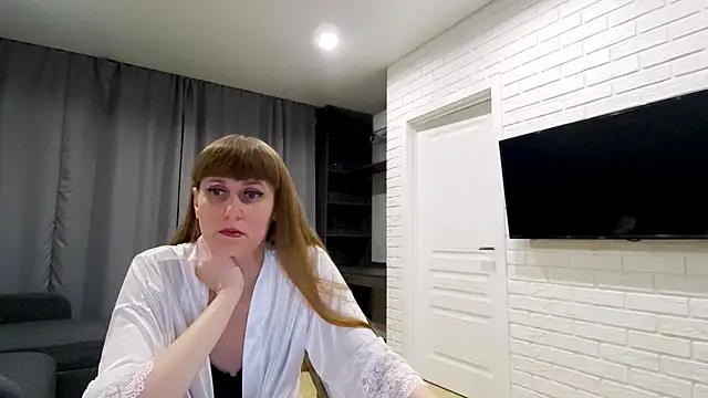 Snapshot of Daniella_Lorente chatting on April 6, 7:48 pm Daniella Lorente online show from April 6, 7:48 pm