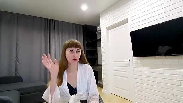 Snapshot of Daniella_Lorente chatting on April 10, 2:50 am Daniella Lorente online show from April 10, 2:50 am