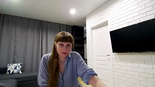 Snapshot of Daniella_Lorente chatting on April 20, 8:32 pm Daniella Lorente online show from April 20, 8:32 pm