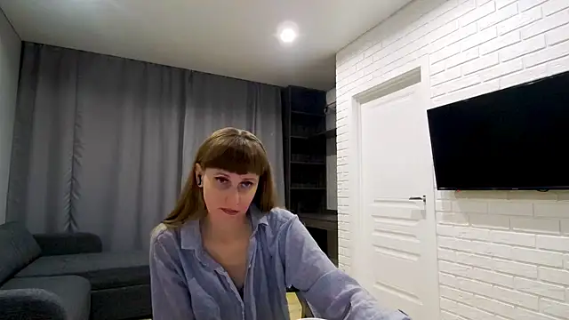 Snapshot of Daniella_Lorente chatting on May 24, 10:37 pm Daniella Lorente online show from May 24, 10:37 pm