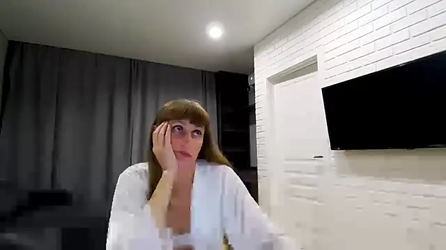 Snapshot of Daniella_Lorente chatting on July 21, 12:13 am Daniella Lorente online show from July 21, 12:13 am
