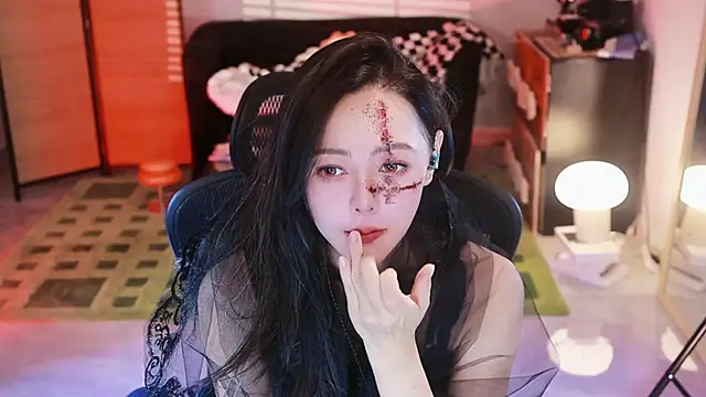 Snapshot of Roseonly_ chatting on October 31, 1:12 pm Roseonly online show from October 31, 1:12 pm