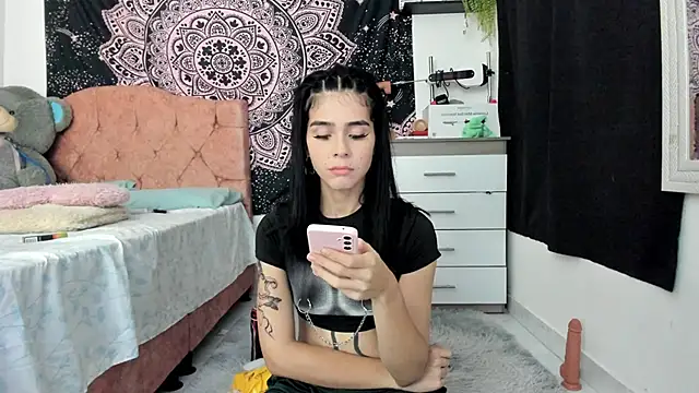 jade dakota   online show from March 22, 1:11 am