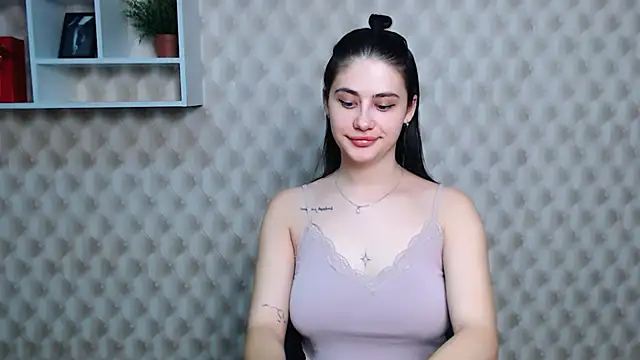 AliceSexyyy  online show from September 13, 8:36 am