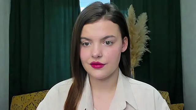 Snapshot of showmeparadise chatting on March 10, 11:10 am showmeparadise online show from March 10, 11:10 am