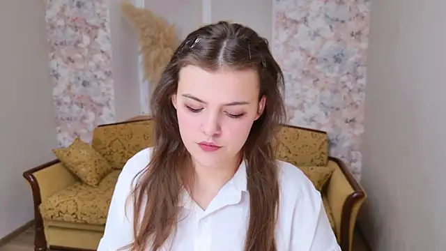 Snapshot of showmeparadise chatting on December 4, 1:42 pm showmeparadise online show from December 4, 1:42 pm