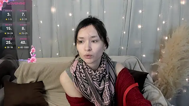 Emily Strikeee online show from January 22, 9:46 am