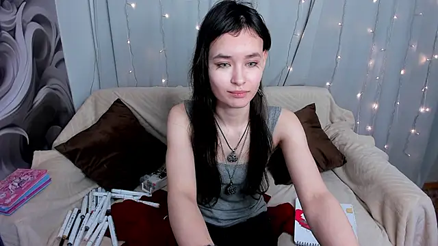 Emily Strikeee online show from January 30, 12:48 pm