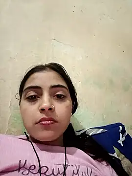 Snapshot of pikubaby chatting on April 30, 9:08 pm pikubaby online show from April 30, 9:08 pm
