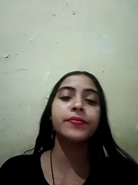 Snapshot of pikubaby chatting on May 2, 6:46 pm pikubaby online show from May 2, 6:46 pm