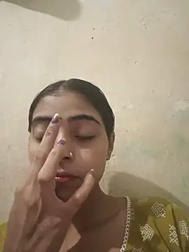 Snapshot of pikubaby chatting on June 2, 8:55 pm pikubaby online show from June 2, 8:55 pm