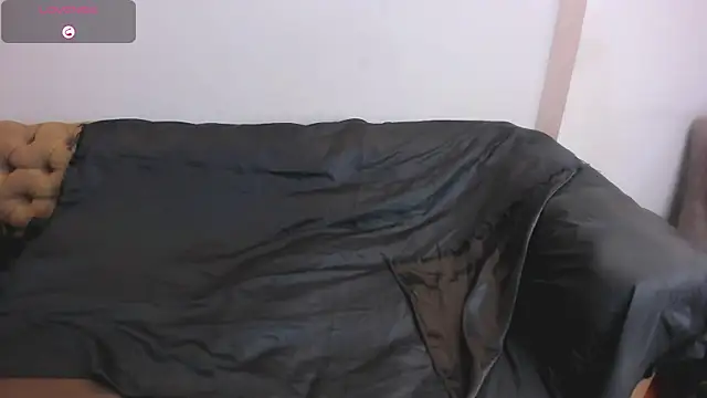 JennieRosse online show from October 7, 12:13 pm