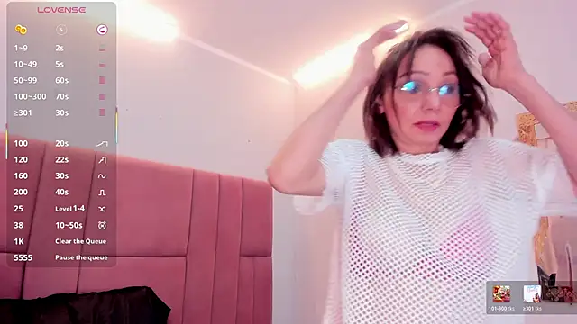 JennieRosse online show from February 8, 1:36 pm