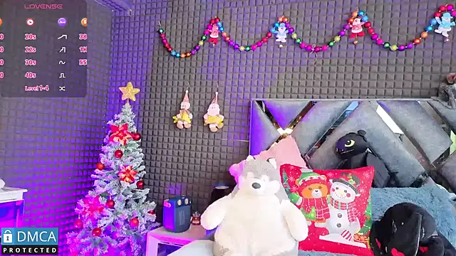 SolBeaumont1 online show from December 18, 4:13 pm