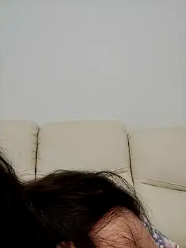 leeya lee online show from January 15, 11:30 pm