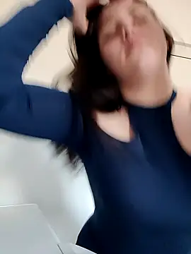 leeya lee online show from February 26, 2:36 pm