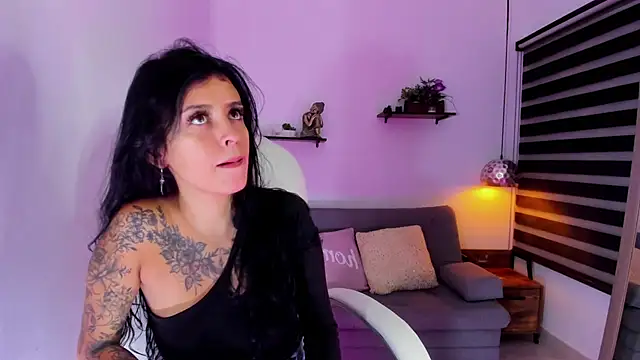 Snapshot of yenny_garcia chatting on September 30, 6:02 pm yenny garcia online show from September 30, 6:02 pm