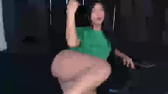 Ifis tiresia1 online show from January 4, 11:27 pm