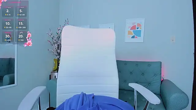 Snapshot of cloe_sirena chatting on March 6, 2:57 pm cloe sirena online show from March 6, 2:57 pm