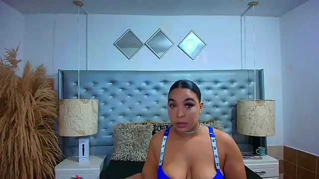 EileenBenzon online show from November 14, 4:44 am