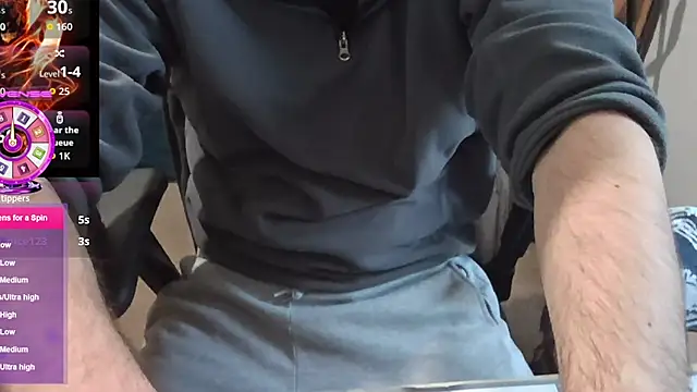 Snapshot of an4y8ot chatting on December 1, 9:36 am an4y8ot online show from December 1, 9:36 am