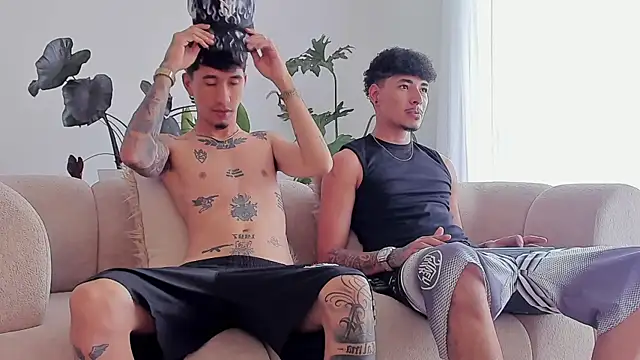 Ian and Noah online show from June 14, 7:16 pm