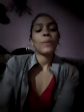 Snapshot of Cositarica_69 chatting on February 28, 6:47 am Cositarica 69 online show from February 28, 6:47 am
