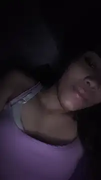 Snapshot of Cositarica_69 chatting on July 30, 9:41 am Cositarica 69 online show from July 30, 9:41 am