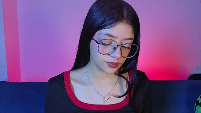 Snapshot of lana_dol chatting on March 2, 3:19 pm lana dol online show from March 2, 3:19 pm