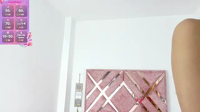 Snapshot of allis0n_ik chatting on March 12, 3:34 am allis0n ik online show from March 12, 3:34 am