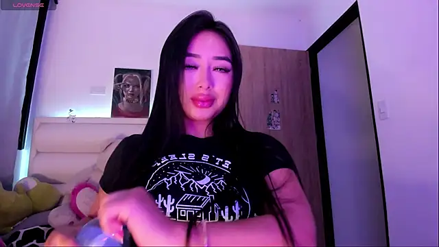 Snapshot of gaby_desire777 chatting on January 10, 5:20 am gaby desire777 online show from January 10, 5:20 am