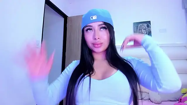 Snapshot of gaby_desire777 chatting on March 3, 7:58 am gaby desire777 online show from March 3, 7:58 am