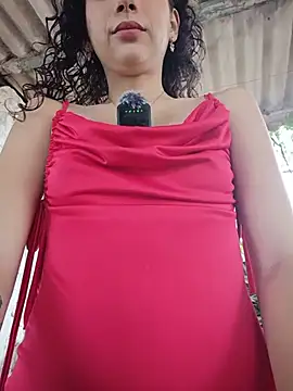 sweet outdoor charm online show from July 17, 3:50 pm