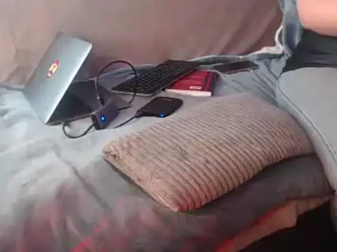 Snapshot of GoddessMonicaNylon chatting on October 4, 6:28 pm GoddessMonicaNylon online show from October 4, 6:28 pm