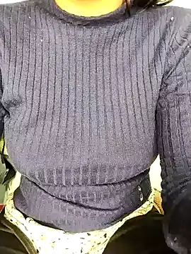 hottysameera online show from January 16, 5:00 am