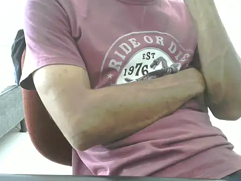 bbehemothh online show from February 9, 4:40 pm