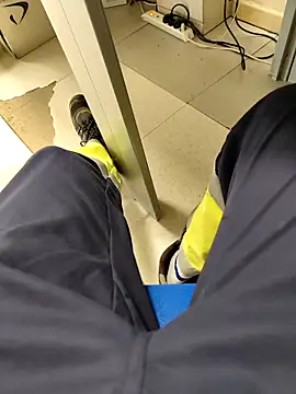 coppiapazza online show from February 28, 6:43 am