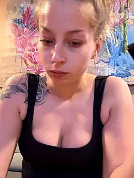 Snapshot of Hr_Frk_Olsen chatting on November 15, 1:29 pm Hr Frk Olsen online show from November 15, 1:29 pm