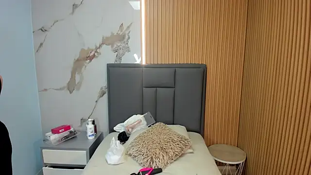 shelbystetson online show from January 15, 12:10 pm