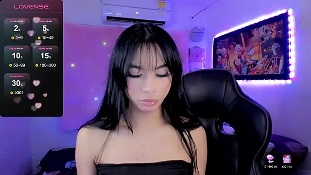 AndreaSweet  online show from November 15, 8:27 pm