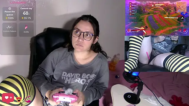 Snapshot of sobresalinaa chatting on September 24, 2:15 am sobresalinaa online show from September 24, 2:15 am