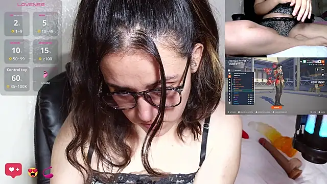 Snapshot of sobresalinaa chatting on October 2, 3:02 am sobresalinaa online show from October 2, 3:02 am